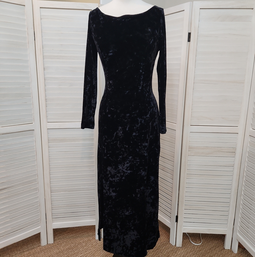 Black Velvet Long Dress Size S